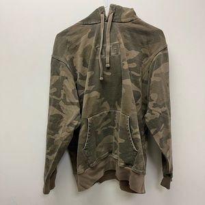 Kith hoodie. Gentle use, good condition. Large size.